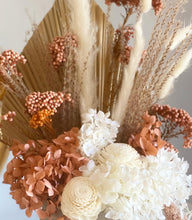 Load image into Gallery viewer, Lucy