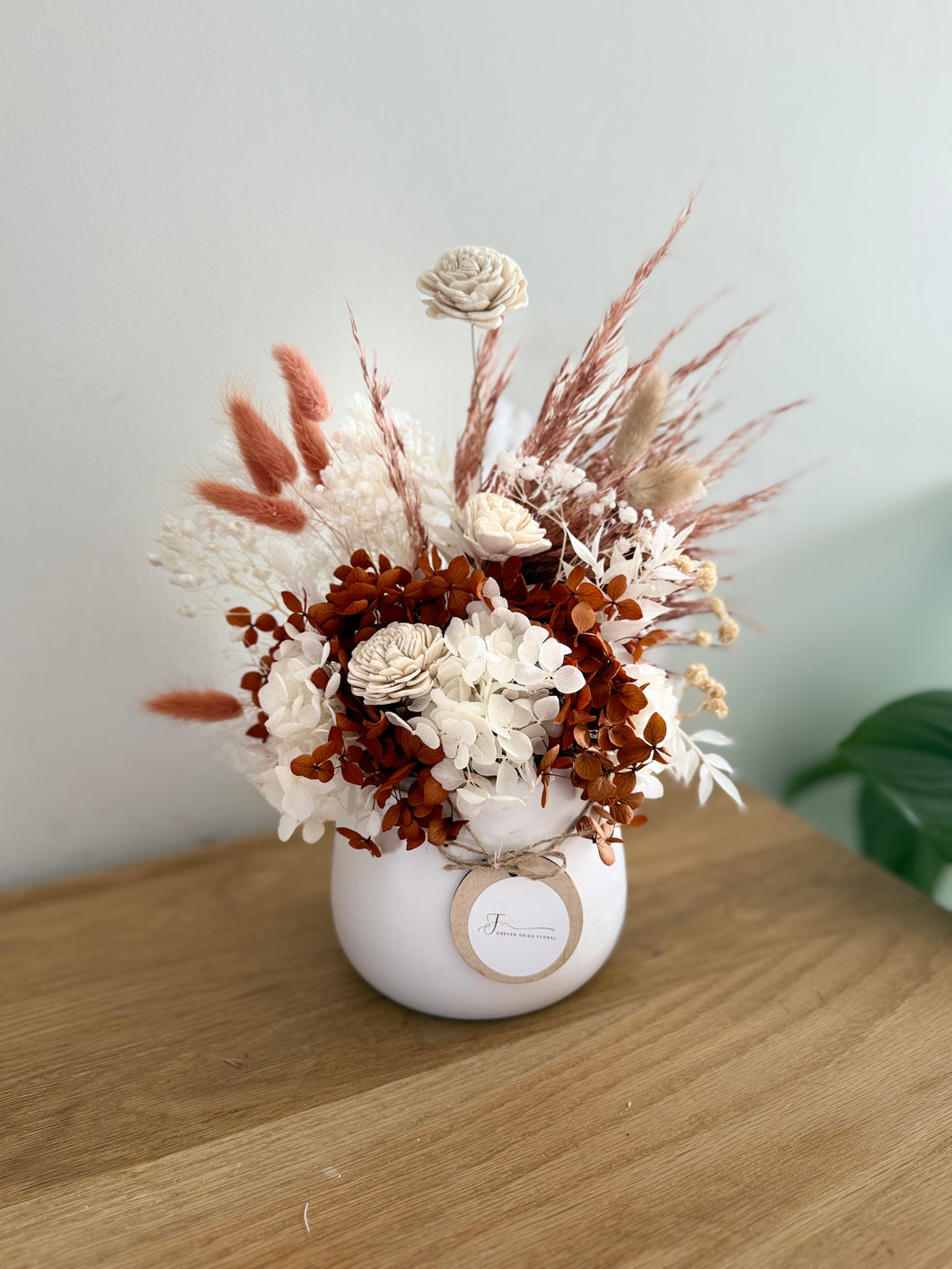Small arrangement