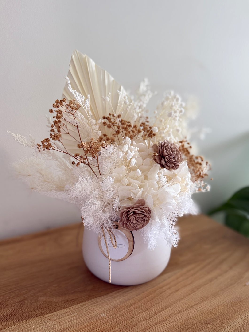 Small arrangement